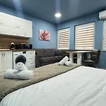 Seaside Apartament *